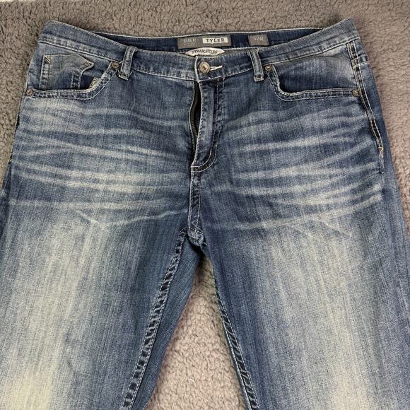 BKE Tyler Jeans Mens 38x28 Blue Denim Whiskering Faded Straight Stretch - Picture 1 of 12